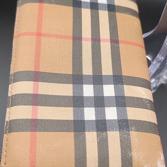 Burberry bifold wallet - Picture 5 of 13